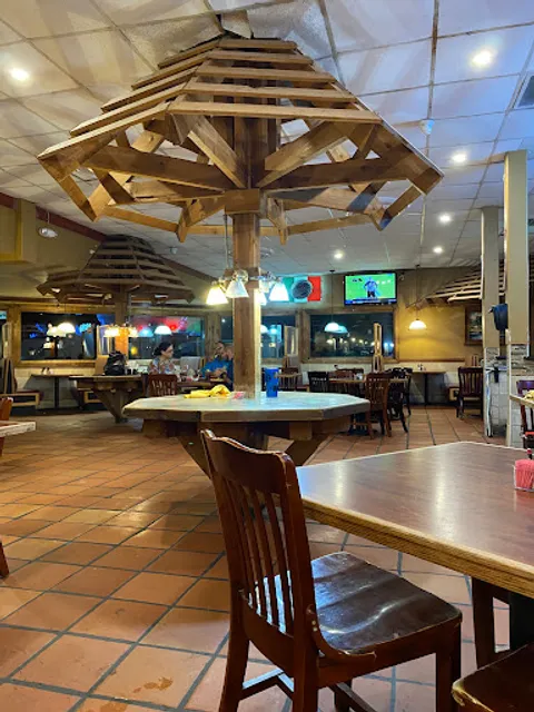 Los Cucos Mexican Cafe