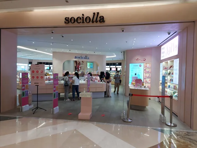 Sociolla Store Senayan Park