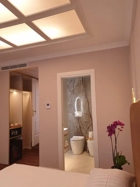 Appian Private Suites