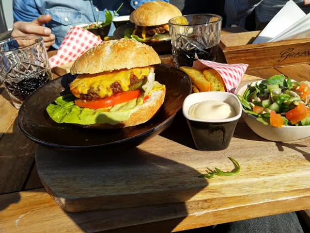 Graave Eten & Drinken