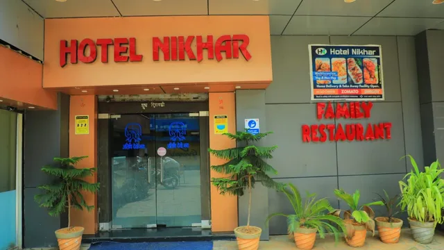 Hotel Nikhar Family Restaurant/Luxurious Rooms/ Banquet Hall/ Marriage Lawn