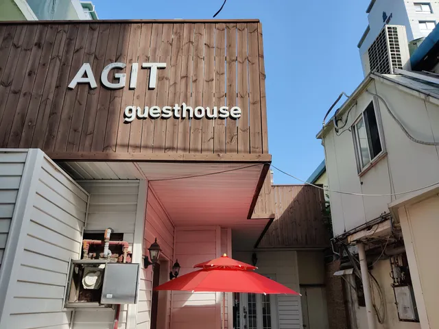 Agit Guesthouse & Sharehouse