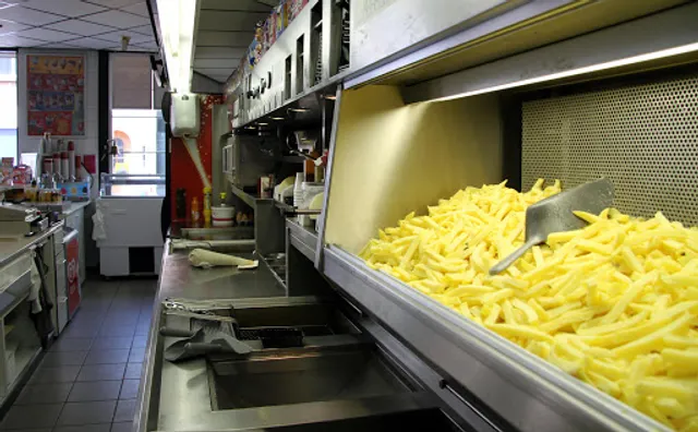 Cafetaria & ijssalon Smulgrill