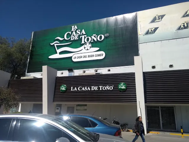 La Casa de Toño