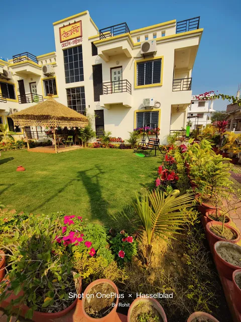 Binodini Hotel & Restaurant