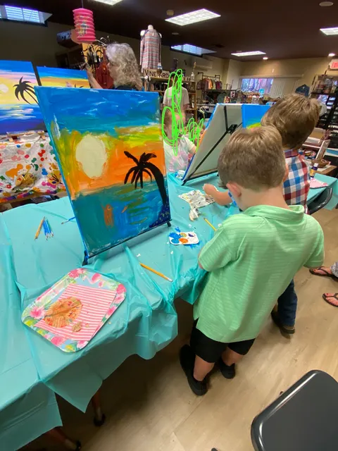 Squirrel’s Nest Art Studio