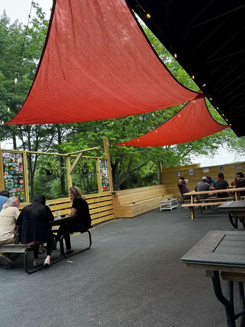 The Wandering Moose Tavern