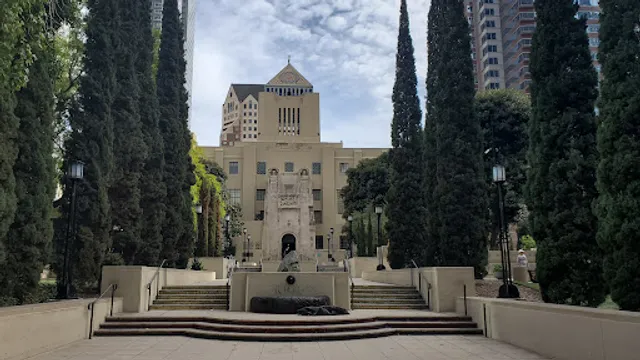 Los Angeles Public Library Parking