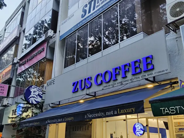 ZUS Coffee - Bandar Menjalara