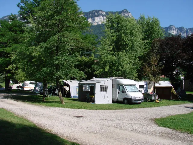 Camping Municipal les Berges du Guiers
