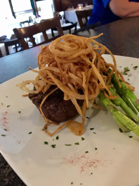 Meet Me Here Restaurant and Bar