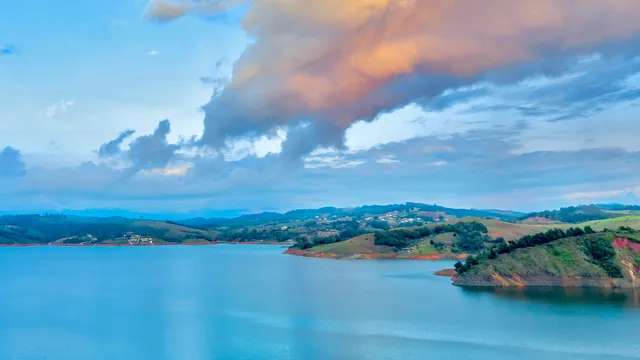 CalimaDarien.com, Calima Lake.