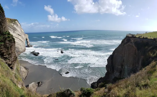 Puponga hilltop walk - Farewell Spit & Puponga Farm Park