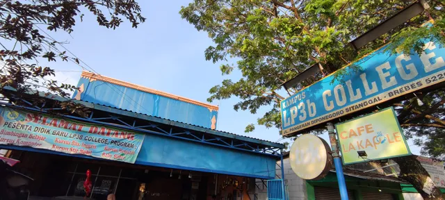 Guest House Syariah LP3B Brebes RedPartner