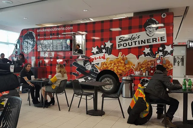 Smoke's Poutinerie