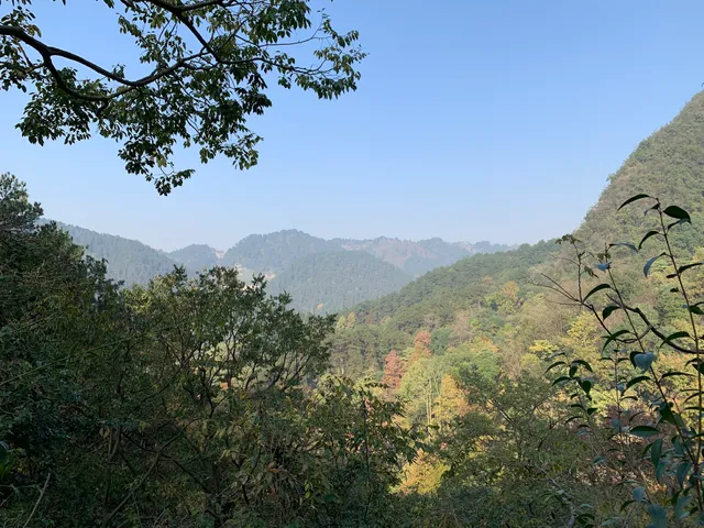 Qianlingshan Park （South Gate）
