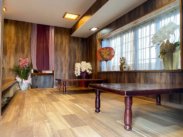 お茶漬け・おにぎり 金鳥居