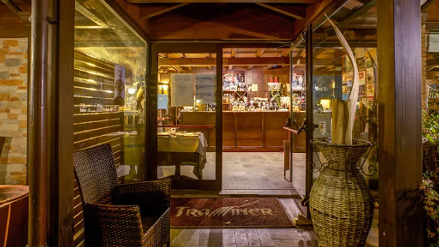 RISTORANTE Pizzeria TRAMINER a Barcellona Pozzo di Gotto (ME) - Ristorante di pesce, Cucina mediterranea, Sala ricevimenti.