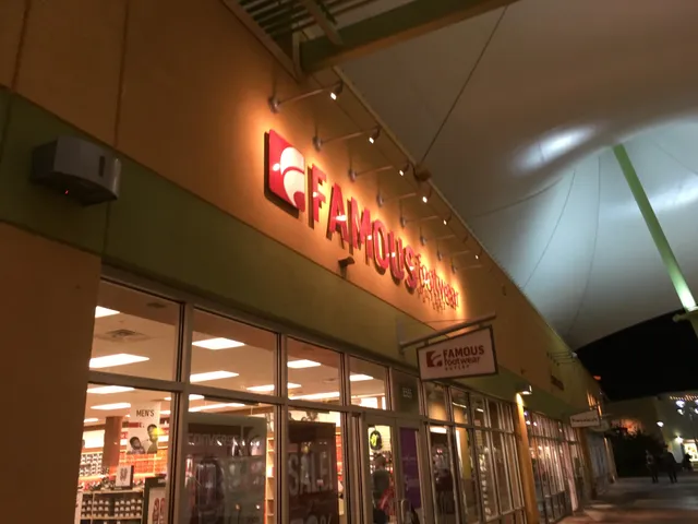 Famous Footwear Outlet