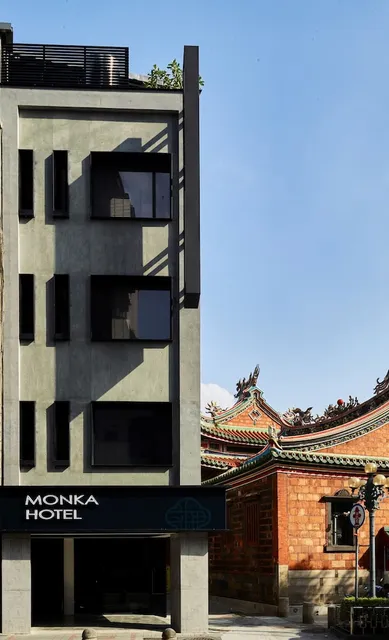 Monka Hotel