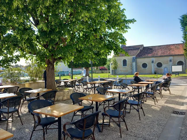 Le Café de la Place