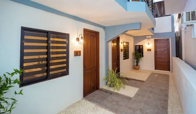 Alona Beach Side Inn