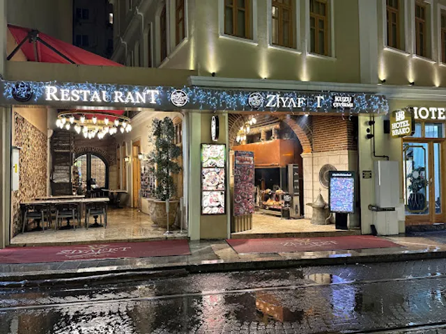 Ziyafet kuzu çevirme İstanbul- restaurant