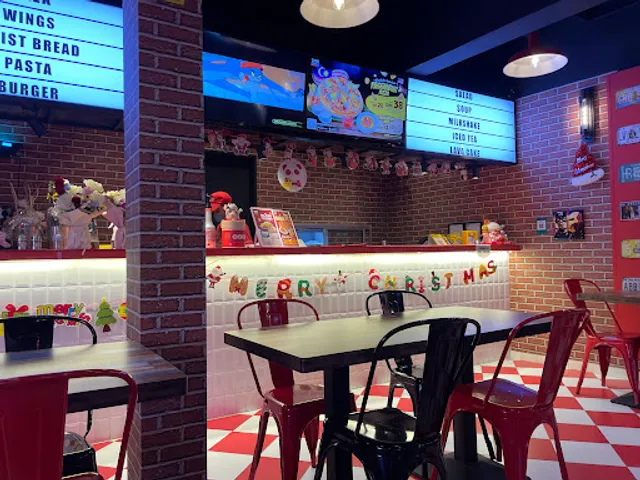 US Pizza - Pulau Tikus