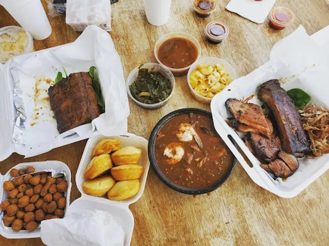 Felix's BBQ With Soul