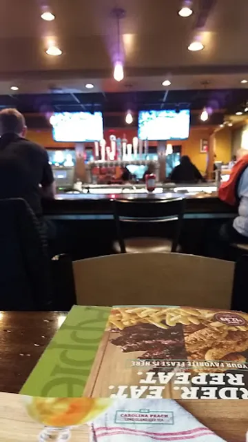 Applebee's Grill + Bar