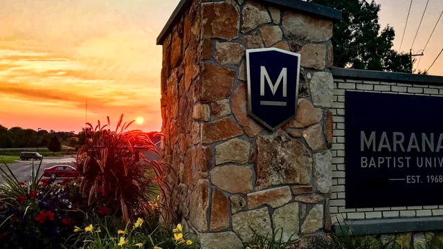 Maranatha Baptist University