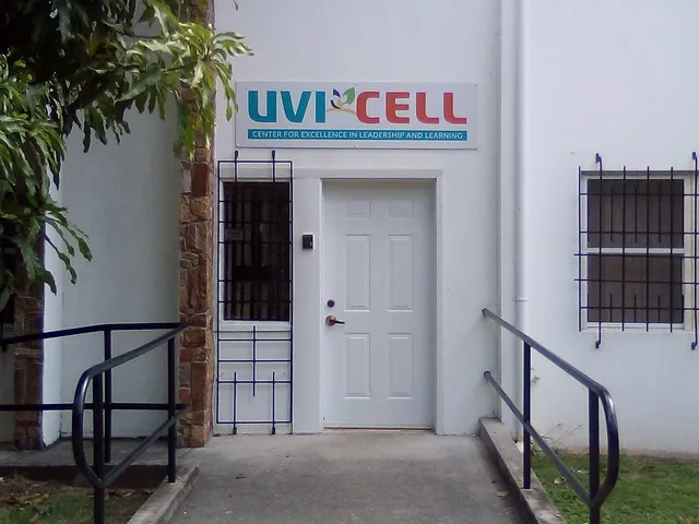 UVICELL Center St. Thomas
