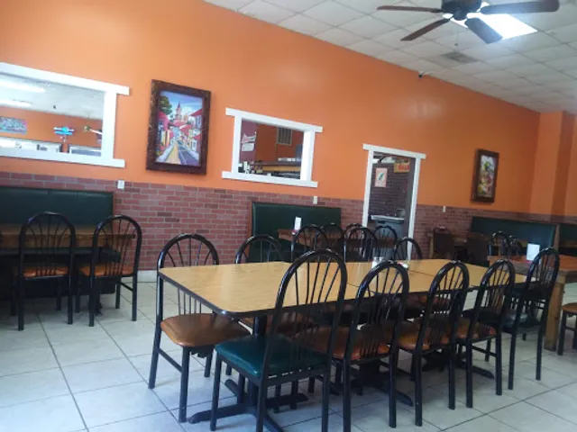 El Bronco Mexican Restaurant