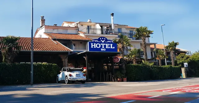 Hotel Bio