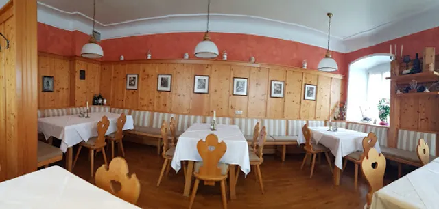 Restaurant & Hotel Zum Forsthaus