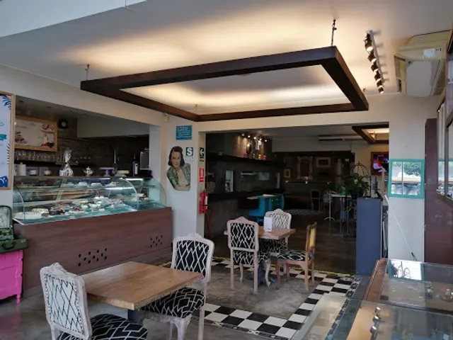 La Folie - Chacarilla