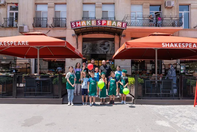 Shakespeare Coffee & Bistro