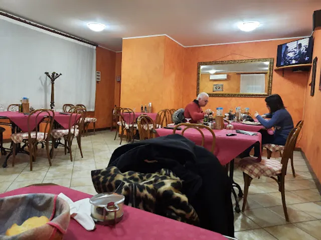 Roma 109 Trattoria Pizzeria Snack Bar