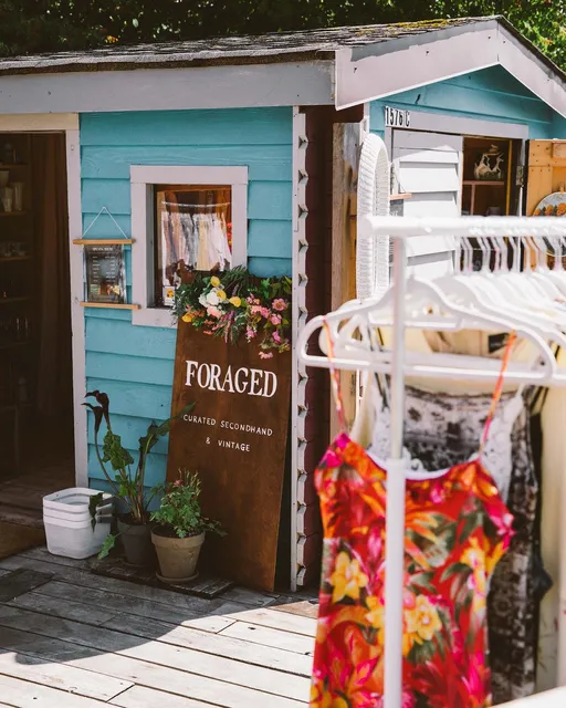 Foraged Vintage & Secondhand Shop