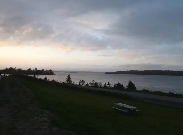 Serenity by The Sea Guest House & Cottages