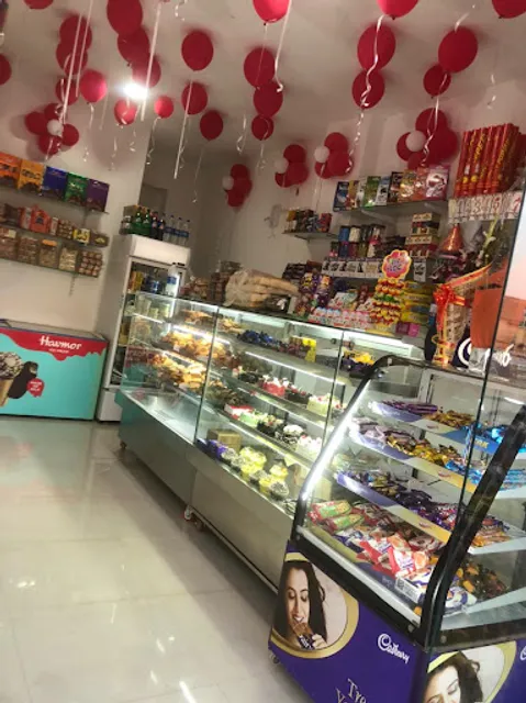 Sea-Sons Cakes N Bakers