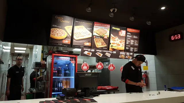 Pizza Hut Autonoma / Guadalajara U.A.G.