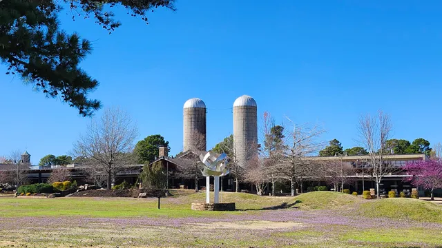 Winthrop Rockefeller Institute