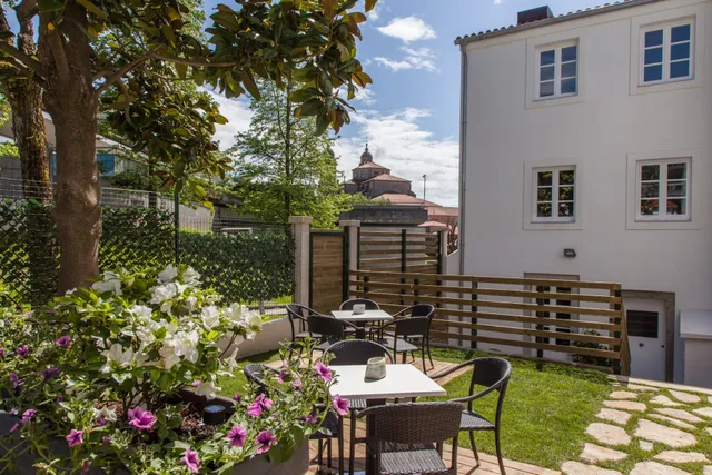 Nova Compostela, Apartamentos turísticos en Santiago