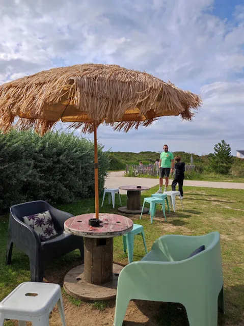 Surf BAR Franceville Beach