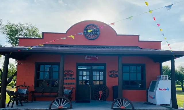 Wagon Wheel Country Store