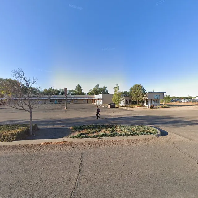 Mimi & Pop’s Ice Cream Parlor