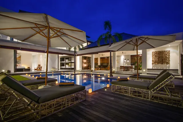 Villa Waha 4 Bedroom in Canggu