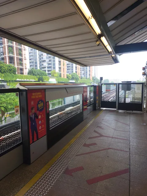 Yishun MRT Station (NS13)