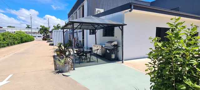 Ayr Traveller's Motel